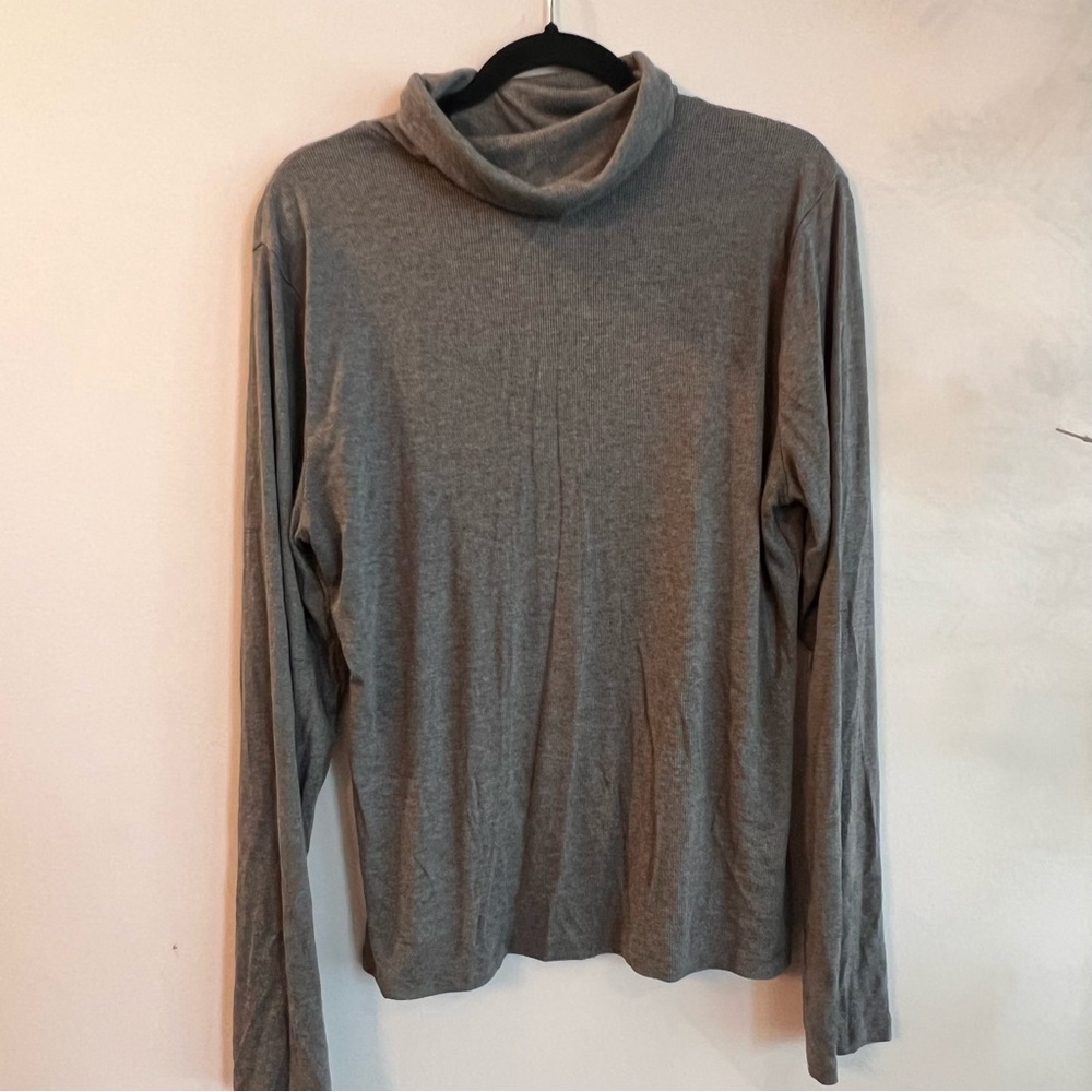 GAP Grey Ribbed Turtle Neck - Size XL